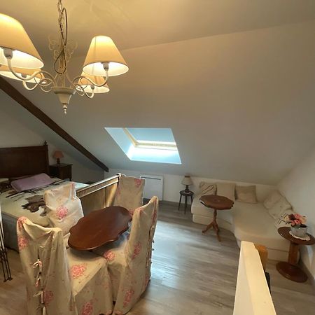 Loft Agreable Villa Arrest Bagian luar foto