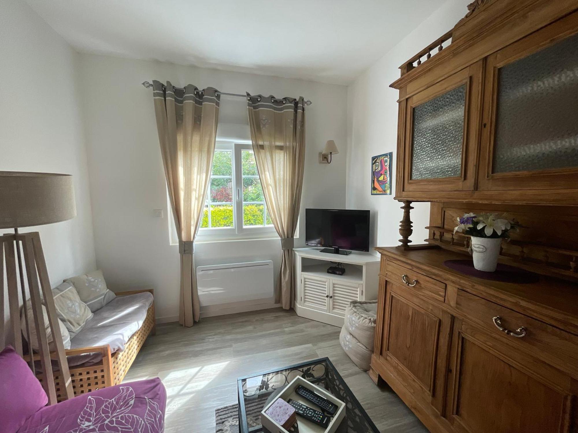 Loft Agreable Villa Arrest Bagian luar foto